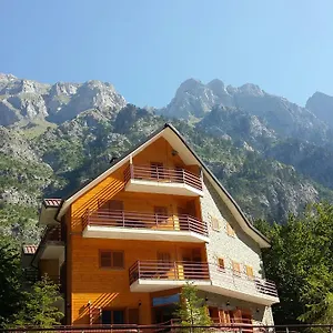 *** Hotel Dini Albanie